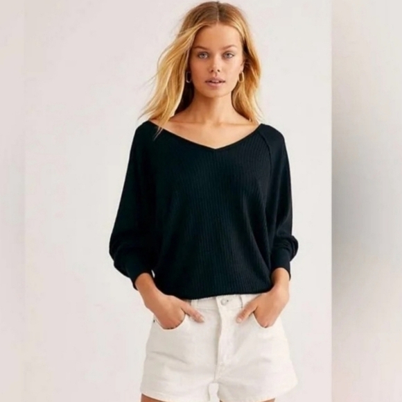 Free People Tops - Free People Santa Clara Thermal in Black•M